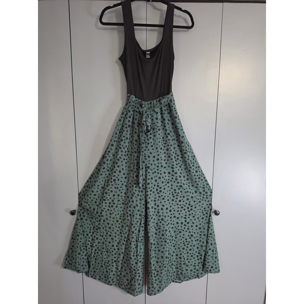 NWT SHEIN Jumpsuit Medium Green Black Spotted Wide Leg Sleeveless Tie Waist